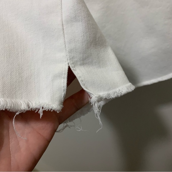 Democracy ab-solution fringe leg size 12 white jeans - Picture 13 of 13